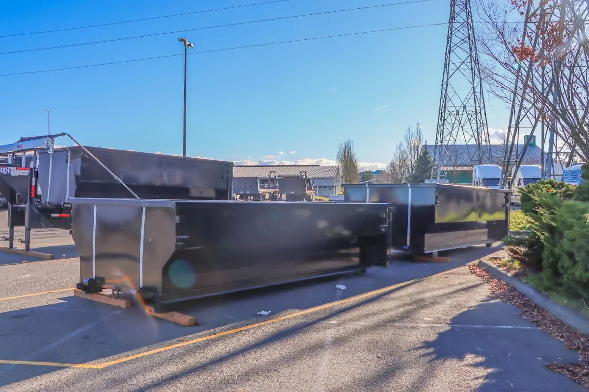 Roll-off dumpster ready for waste disposal at job site for Commercial Dumpster Rental in Lake Morton-Berrydale